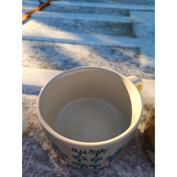 Vintage 70s Soup Mugs Fruit in Baskets - Picture 4 of 7